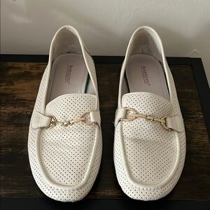 Cream  Leather Loafers with Perforated Design Sz 9 US